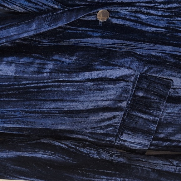 Sapphire Blue Brushed Long Velvet Blazer by The Drop NWT Womens Size S - Picture 2 of 10